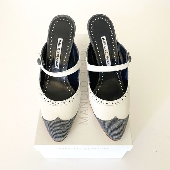 Manolo Blahnik Agathanu heel mules - Picture 2 of 14